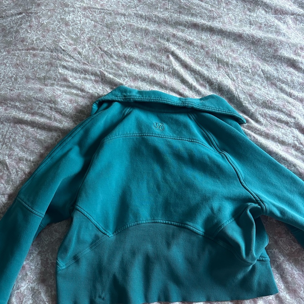 Lululemon scuba